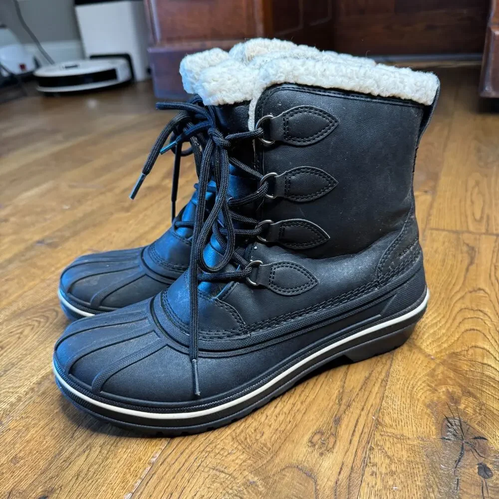 Crocs Allcast II Black Leather Duck Boots 203430 Womens Sz 8 Sherpa Lined